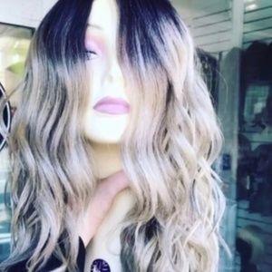 Blonde ombre wig